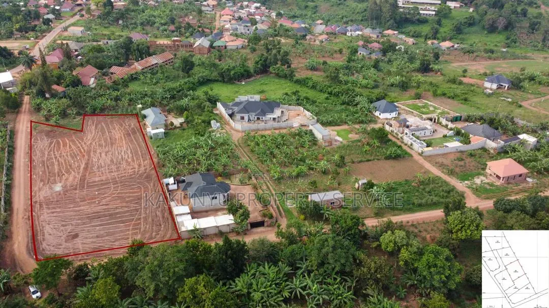 Wakiso Tarmac Estate