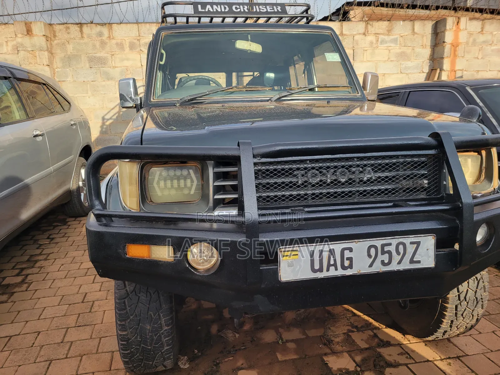 Toyota Land Cruiser 90 1996 Green