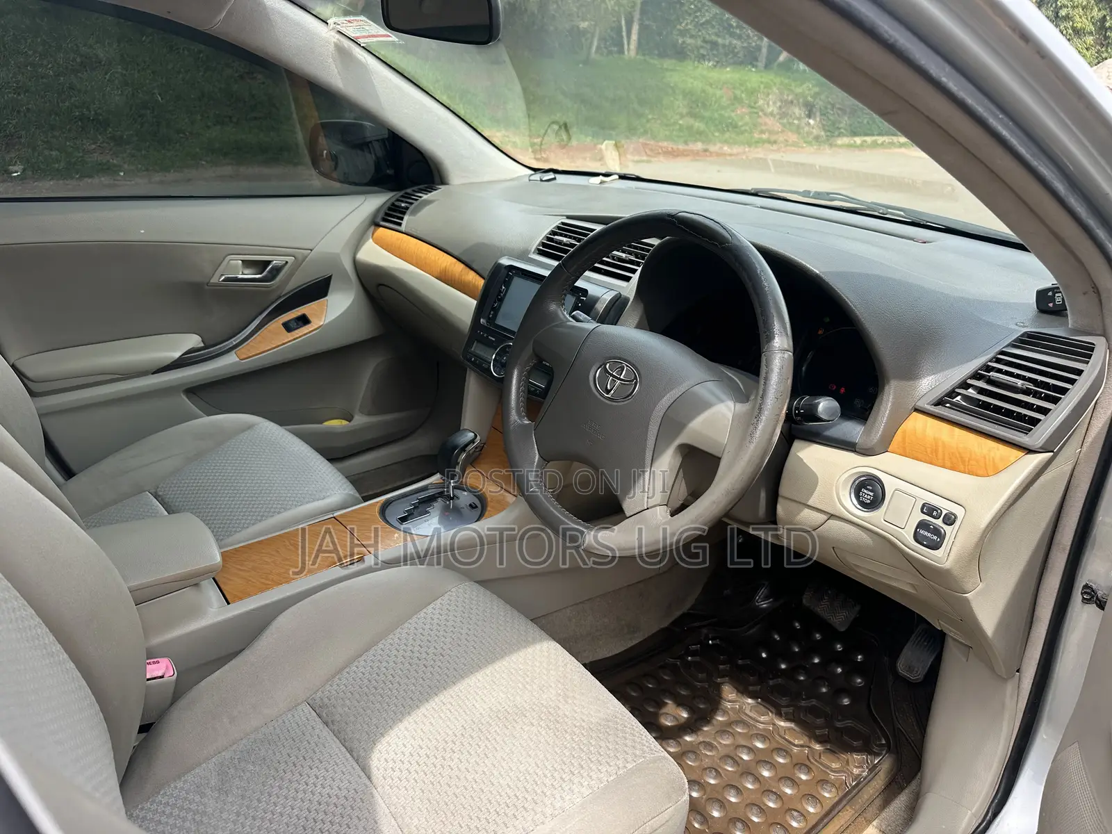 Toyota Premio 1.8 FWD 2009 Silver