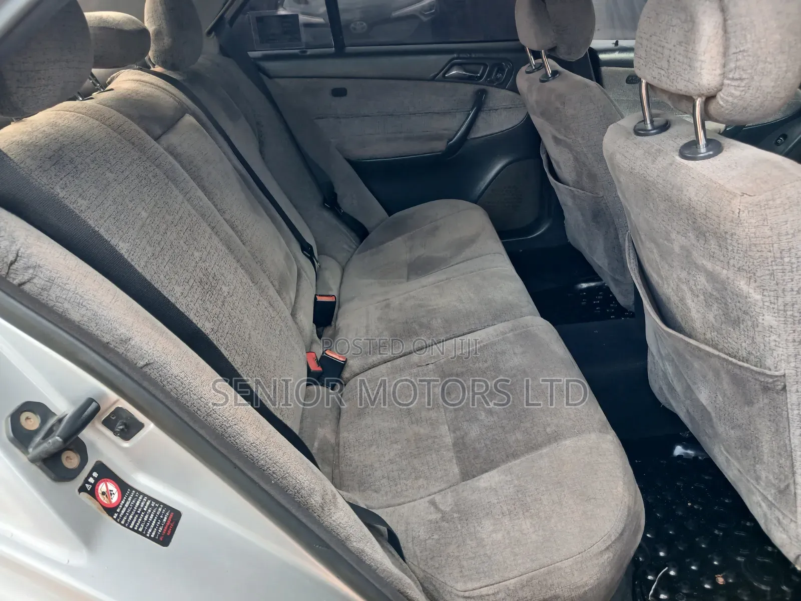 Mercedes-Benz C180 2004 Silver