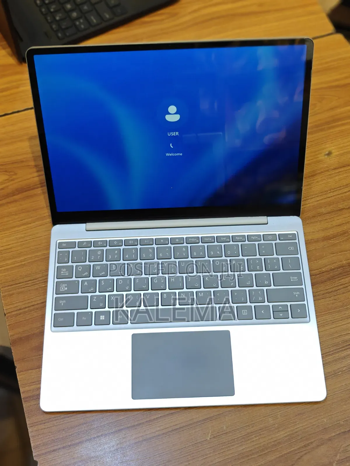 New Laptop Microsoft Surface Go 2 8GB Intel Core i5 SSD 128GB