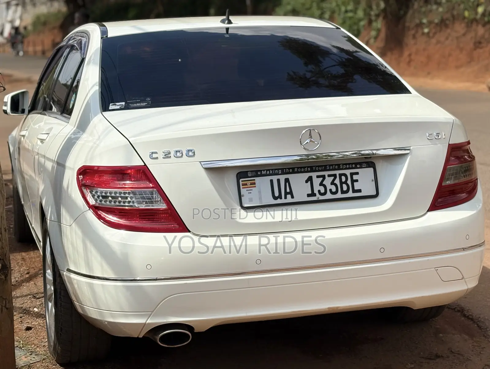 Mercedes-Benz C200 2011 White
