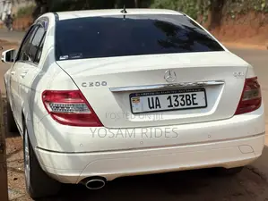 Mercedes-Benz C200 2011 White