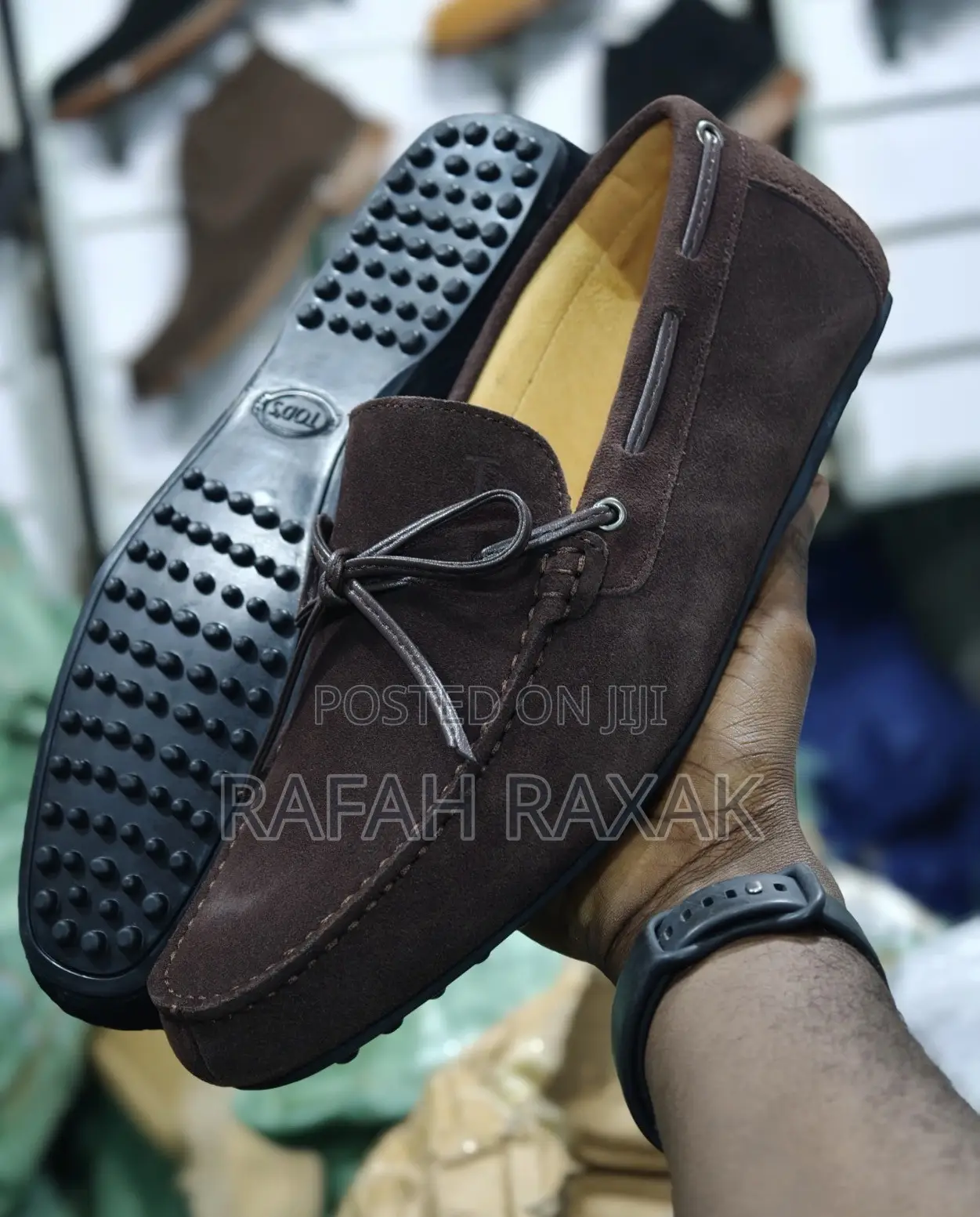 Men’s Classic Dark Tan Gommino Tod’s Suede Moccasin Loafers