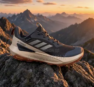 Classic Blue/Beige Adidas Terrex Trailmaker 2 GTX Hiking Sneakers