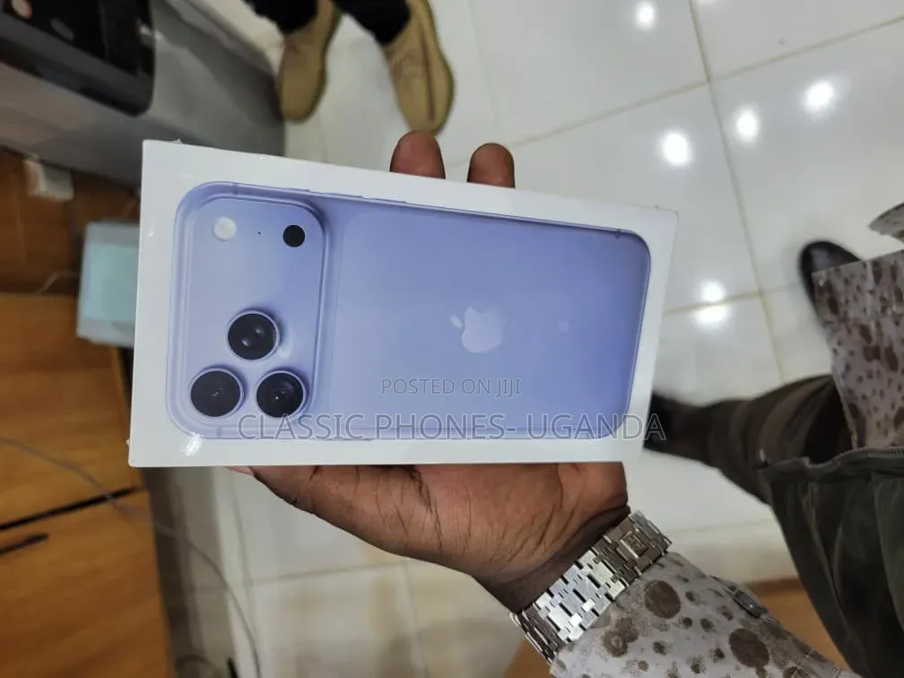 New Apple iPhone 17 Pro Max 256 GB Blue