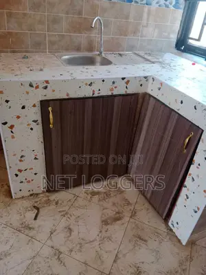 2bdrm Apartment in Private Landlord, Central Division for rent