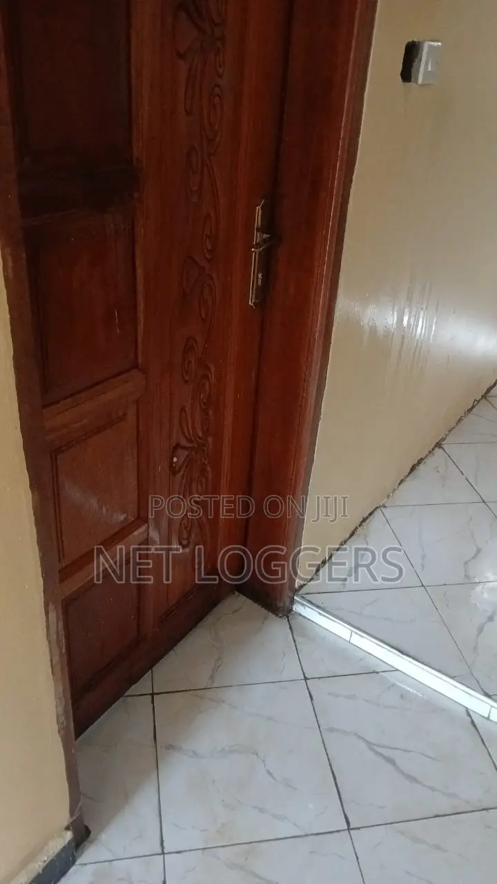 2bdrm Apartment in Private Landlord, Central Division for rent