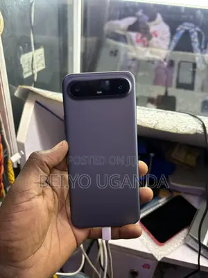 Tecno Spark Slim 256 GB Black