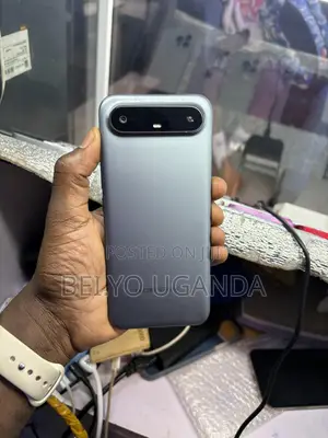 Tecno Spark Slim 256 GB Black