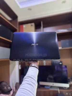 Laptop Asus A42F 8GB Intel Core i5 HDD+SSD 500GB
