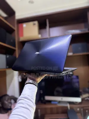 Laptop Asus A42JK 8GB Intel Core i5 HDD+SSD 500GB