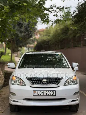 Toyota Harrier 2.4 2009 White