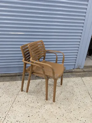 Slated Back Outdoor Dining Plastic Chairs Plastic Chairs
