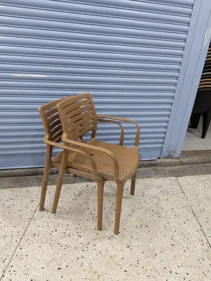 Slated Back Outdoor Dining Plastic Chairs Plastic Chairs