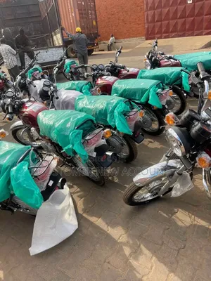 New Bajaj Boxer BM100KS 2023 Red