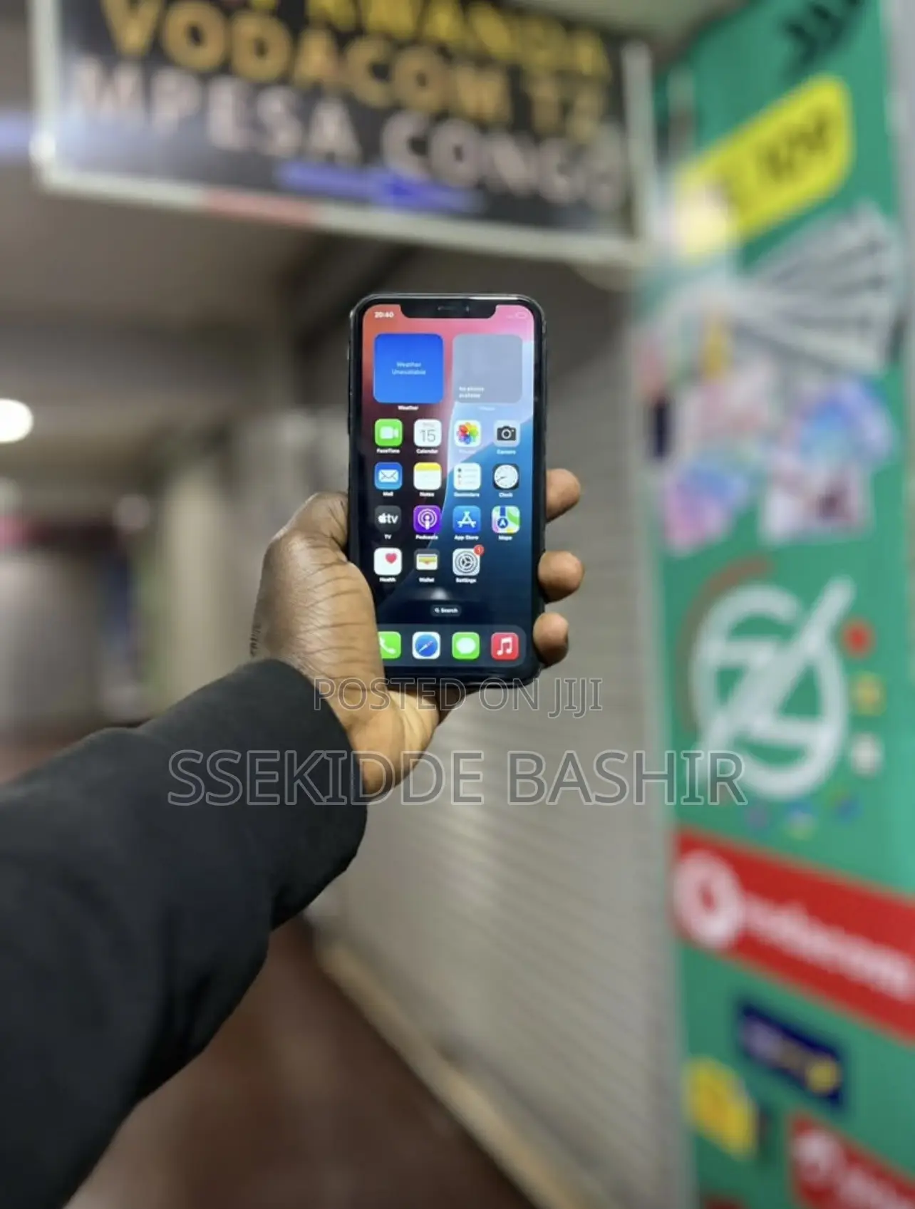 Apple iPhone X 64 GB Black
