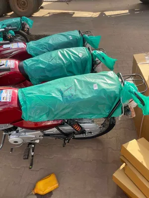 New Bajaj Boxer BM100KS 2023 Red