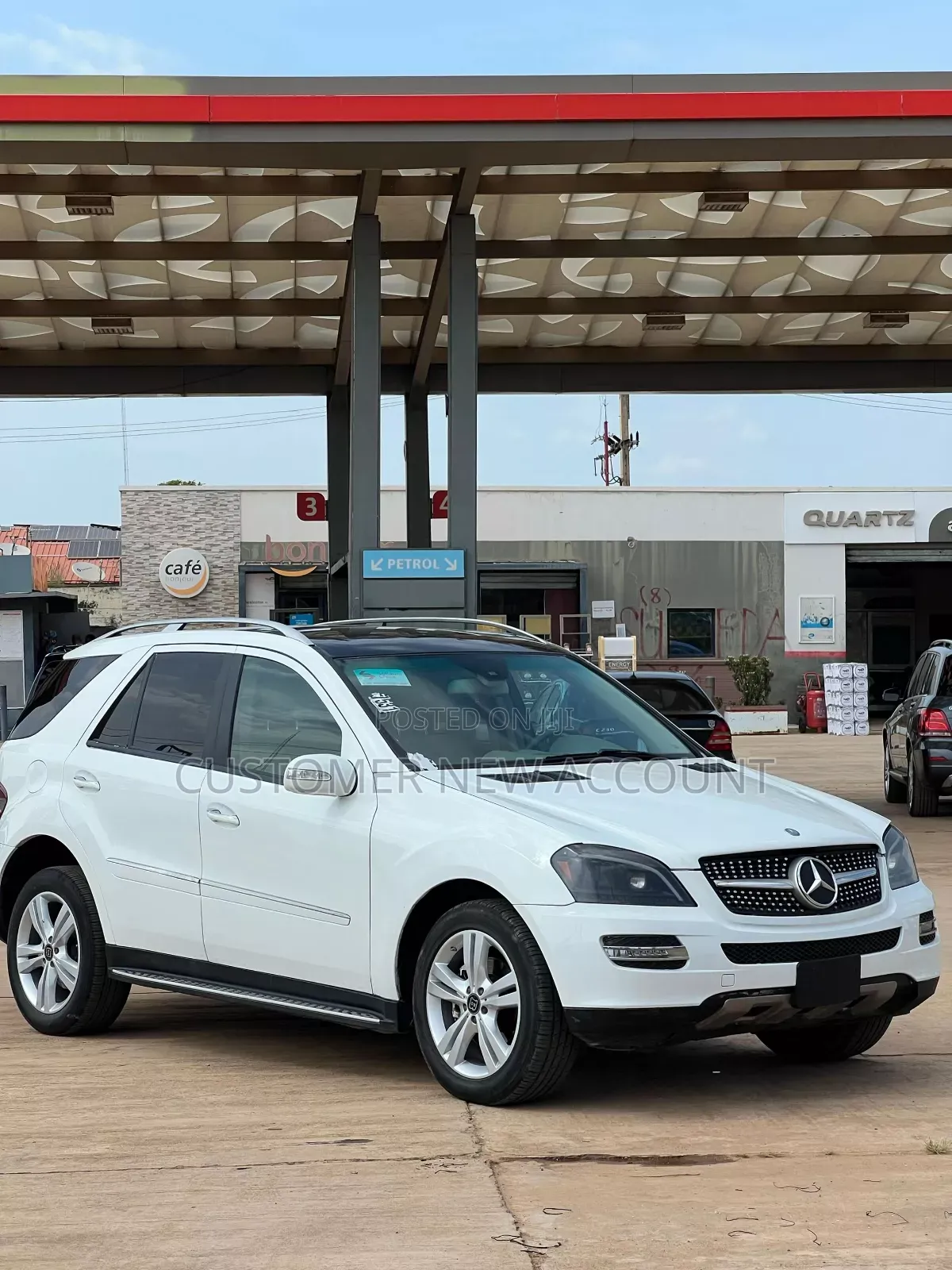 Mercedes-Benz M Class 2010 White