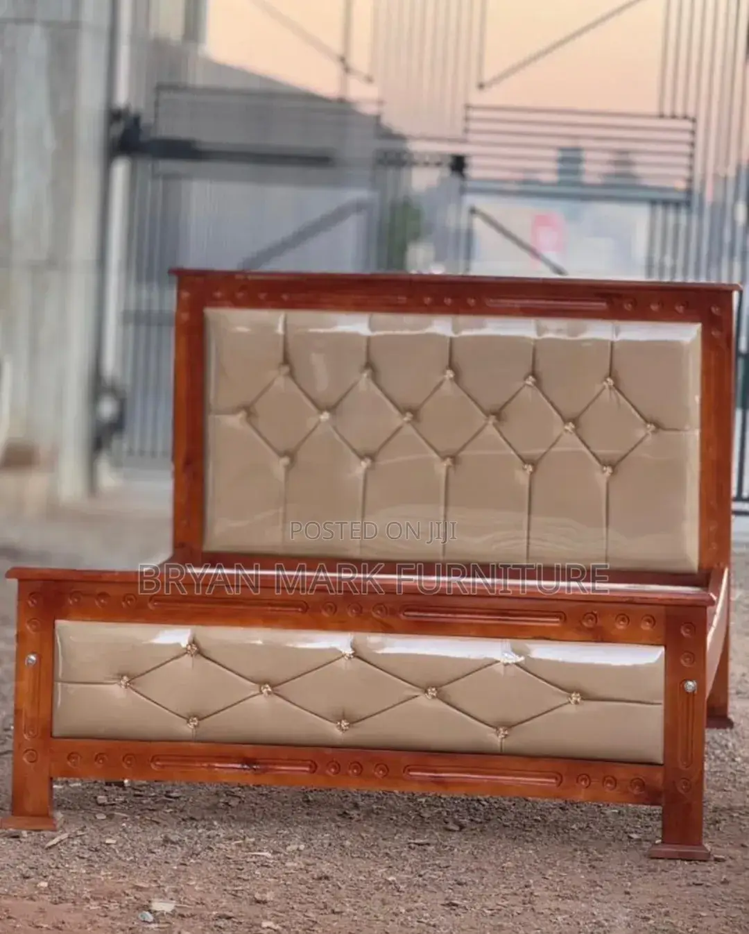 Flat Leathered Bed 5x6