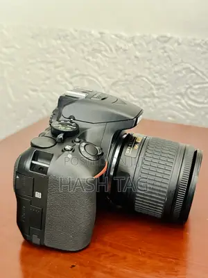 Nikon D5600 With 18-55mm Lens