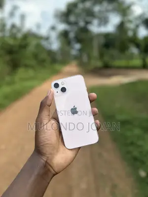 Apple iPhone 13 128 GB Pink