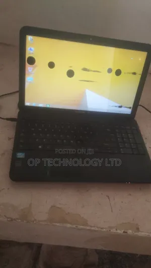 Laptop Toshiba Satellite C50A 2GB Intel HDD 128GB