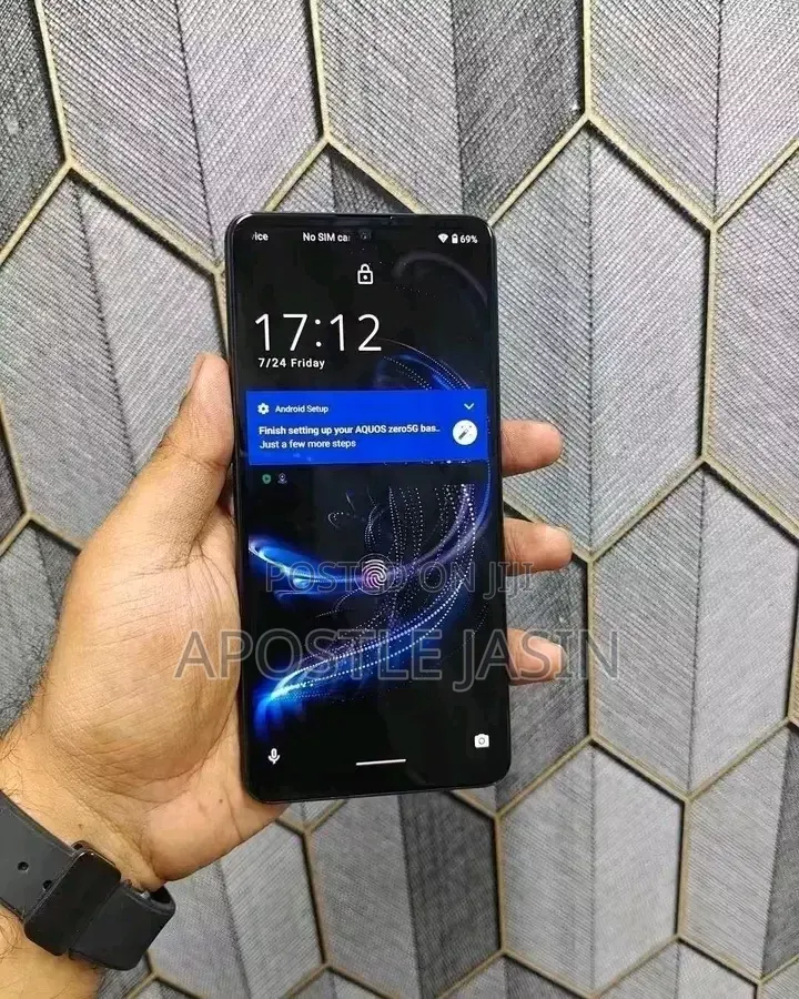 Sharp Aquos Zero 128 GB Black