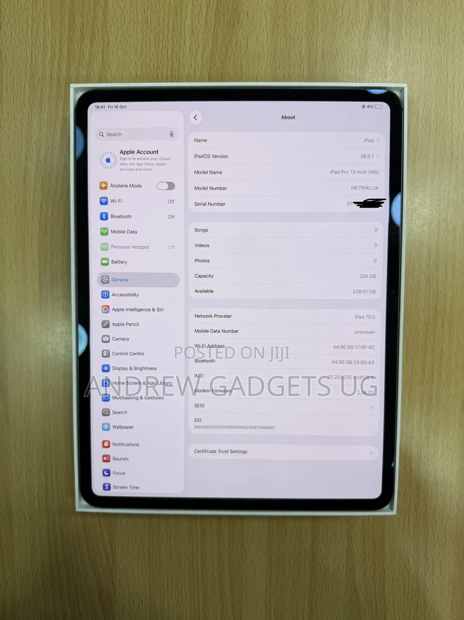 Apple iPad Pro 13 (2025) 256 GB Black