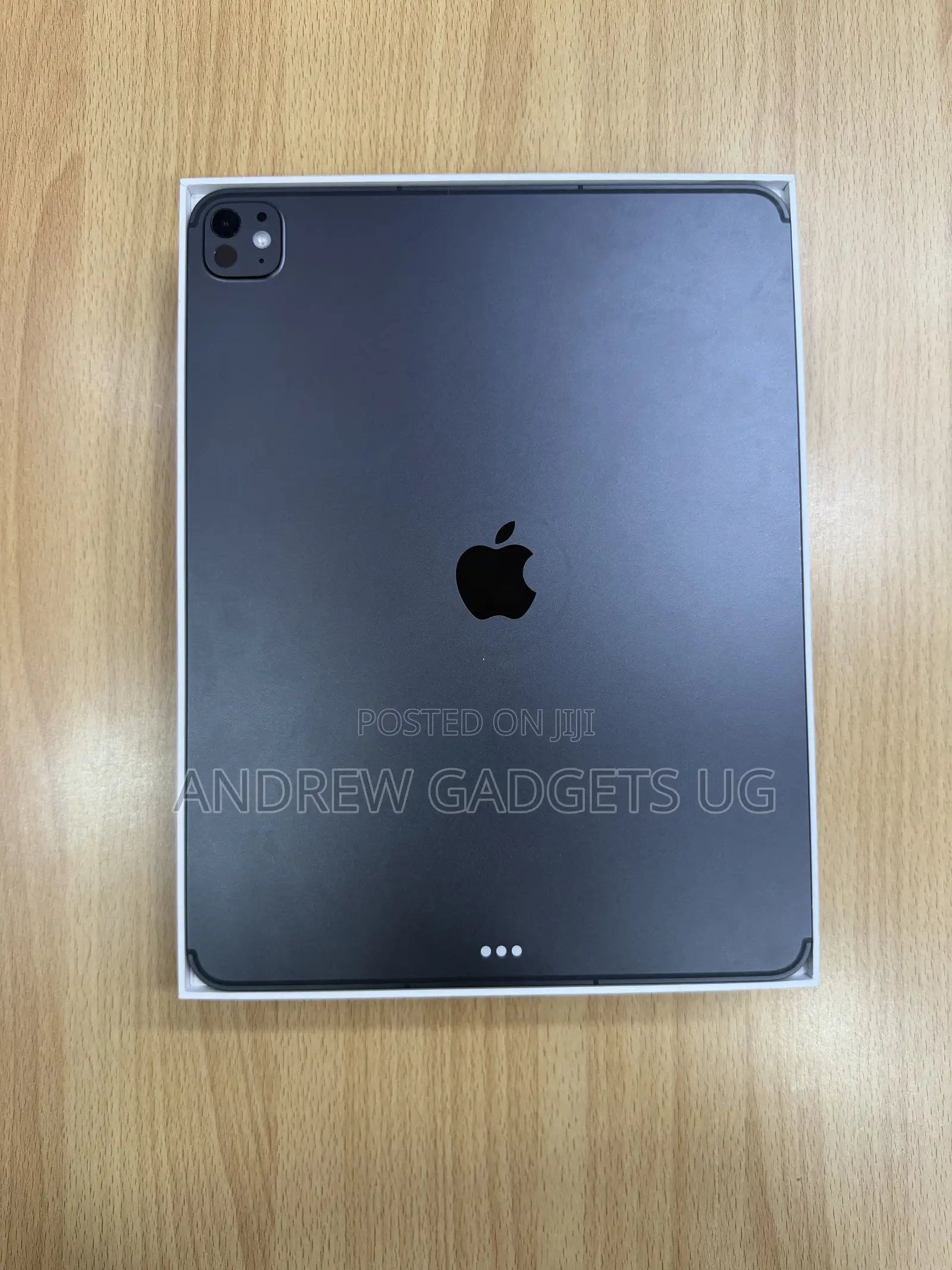 Apple iPad Pro 13 (2025) 256 GB Black