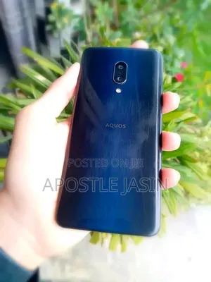 Sharp Aquos Zero 128 GB Black