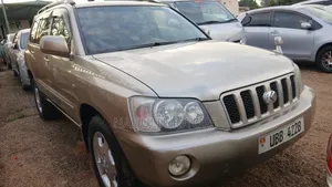 Toyota Kluger 2004 Silver