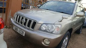Toyota Kluger 2004 Silver