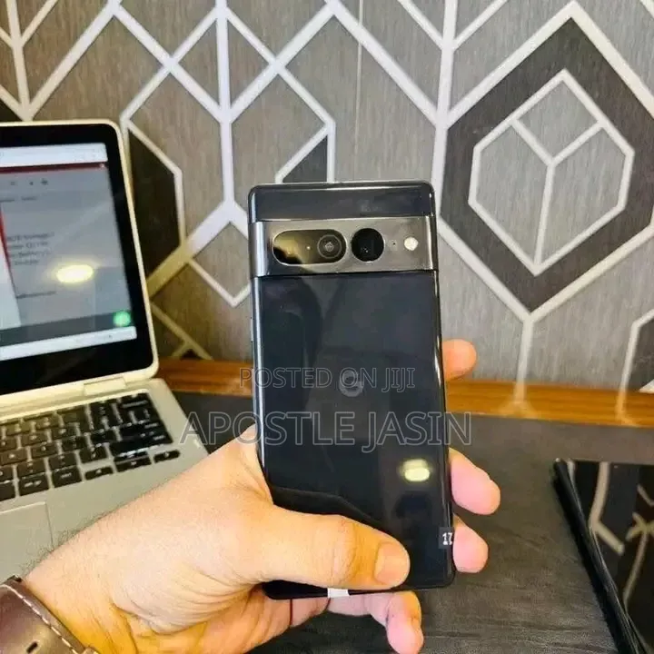 Google Pixel 7 Pro 128 GB Black