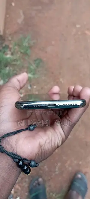 Apple iPhone XS 64 GB Black