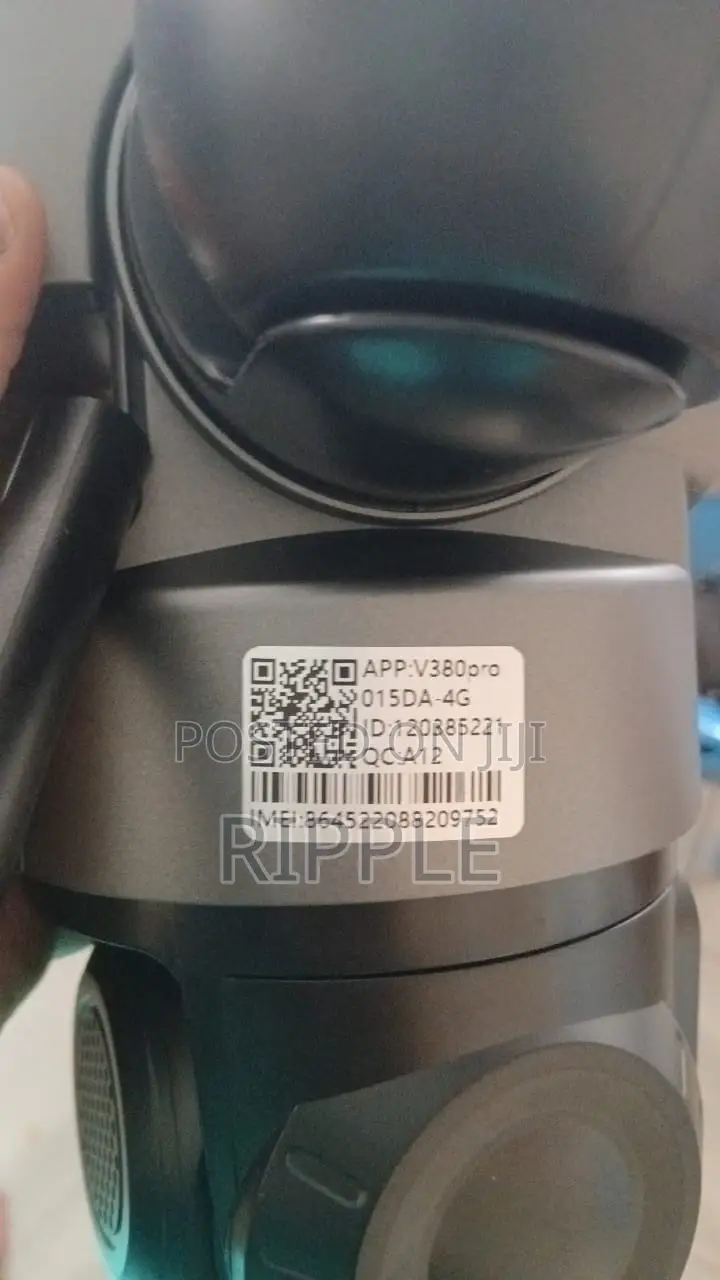 4G Solar Security Camera – 3 Lens Outdoor CCTV