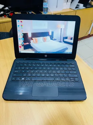 New Laptop HP Stream 14 4GB Intel SSD 60GB
