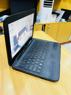 New Laptop HP Stream 14 4GB Intel SSD 60GB