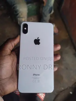 Apple iPhone XS Max 64 GB White