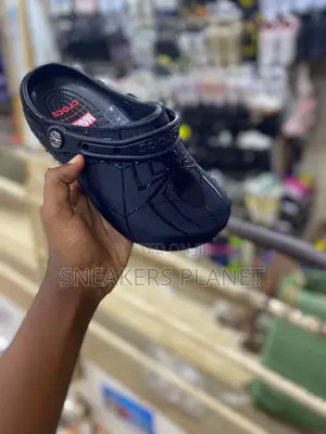 Spider Marvel Crocs