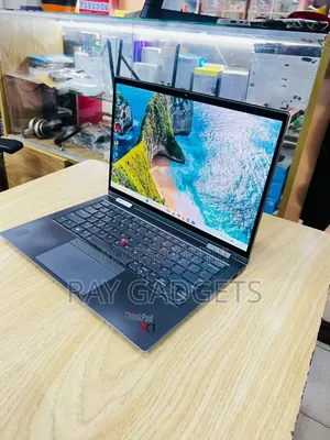 New Laptop Lenovo ThinkPad X1 Yoga 16GB Intel Core i7 SSD 512GB