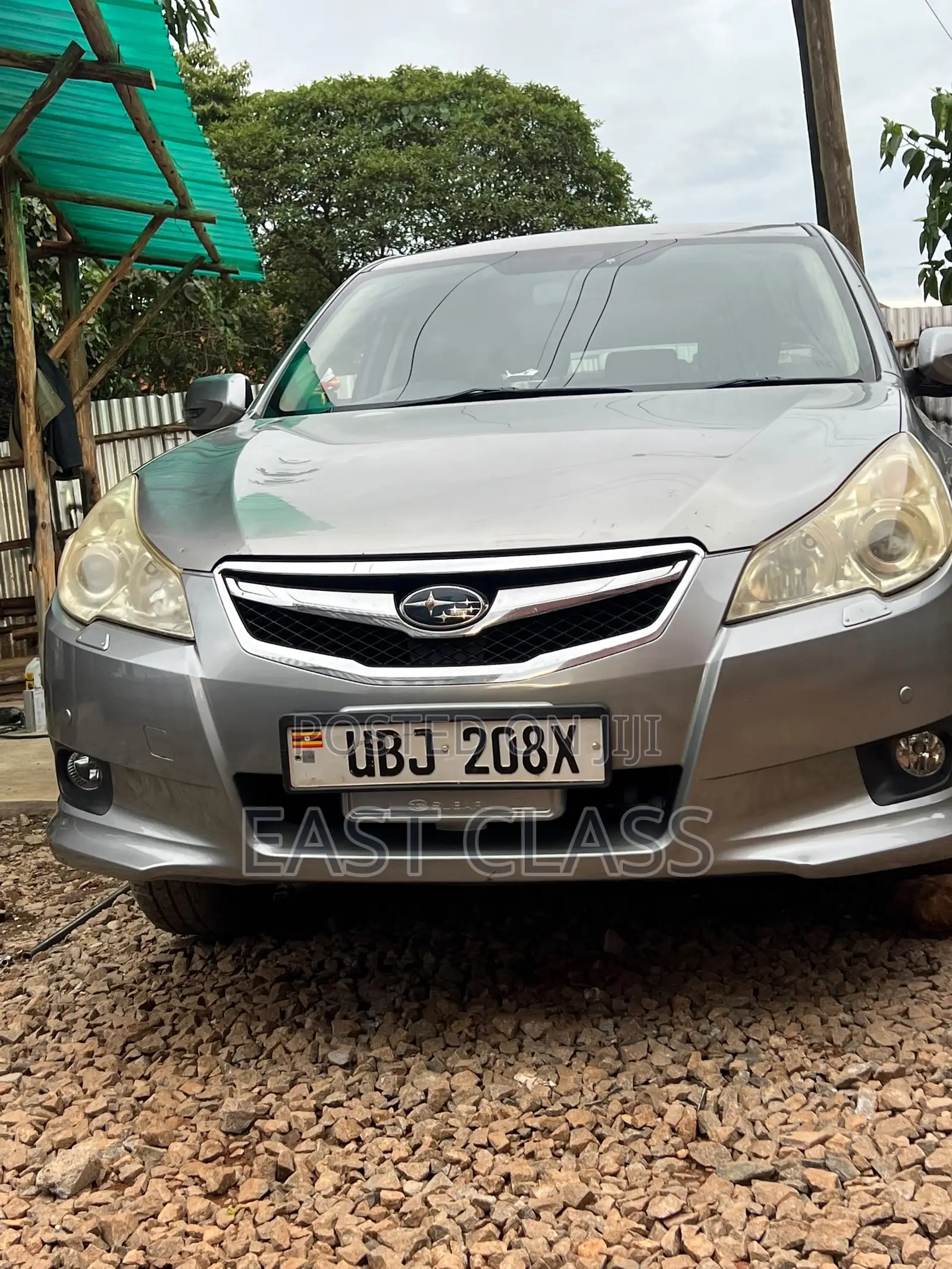 Subaru Legacy 2.5 2009 Gray