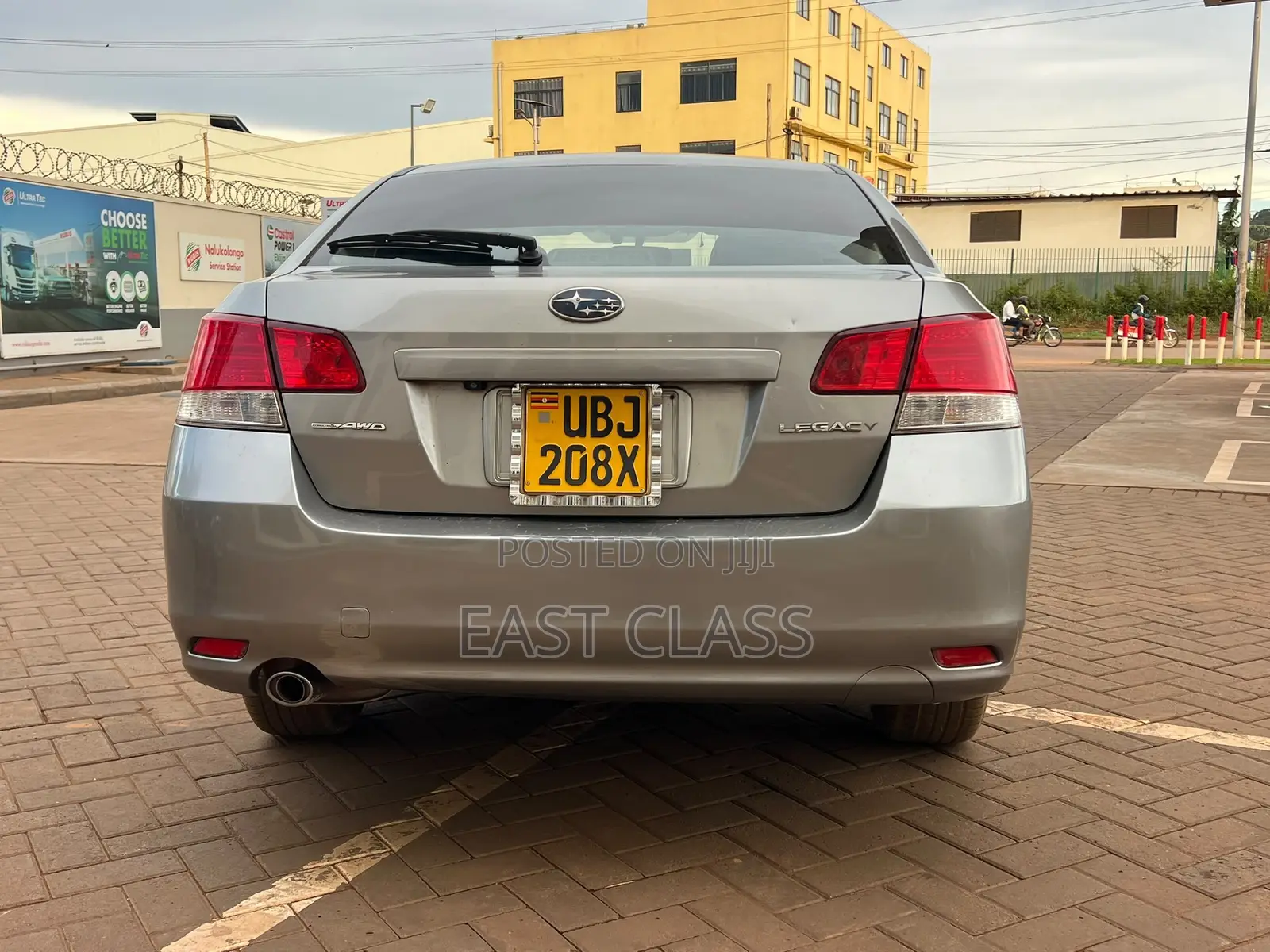 Subaru Legacy 2.5 2009 Gray