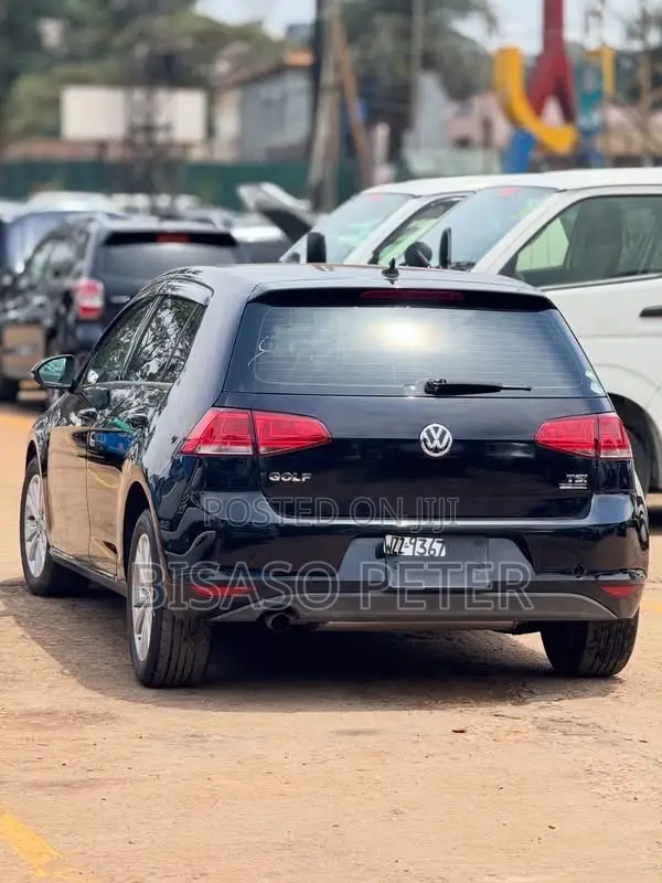 Volkswagen Golf 2013 Black