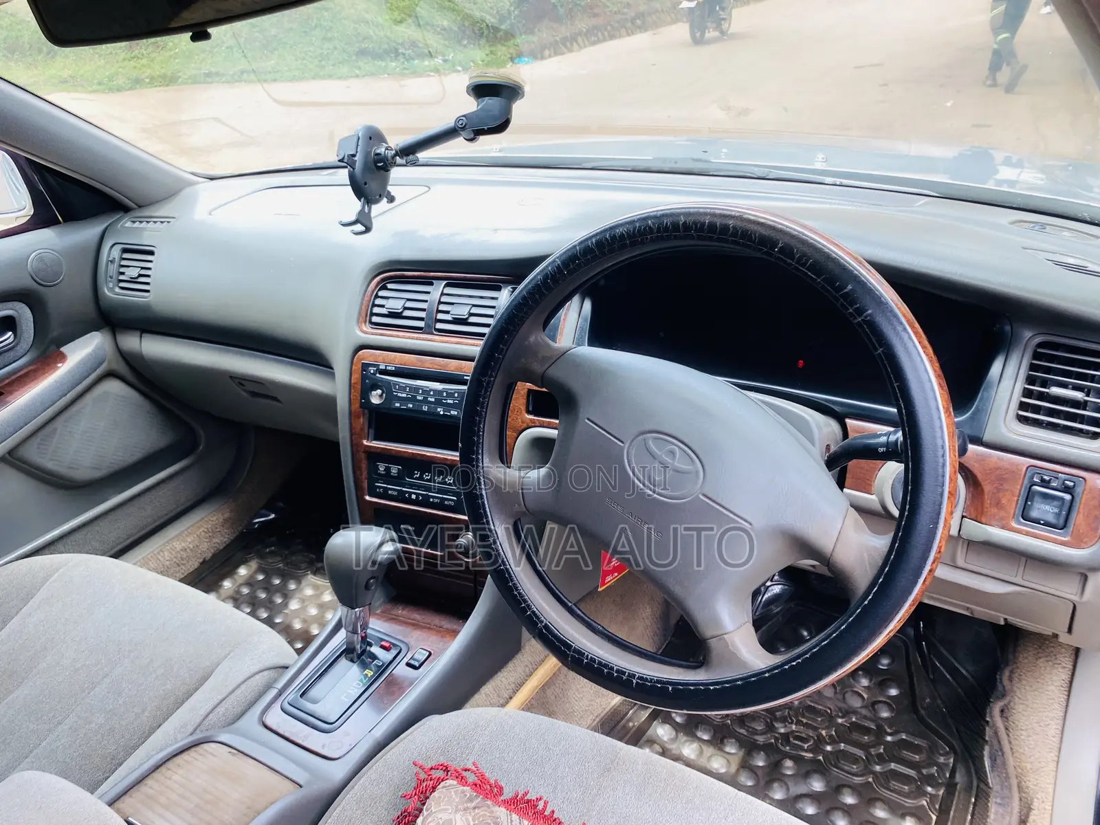 Toyota Mark II 2.0 RWD 1999 Silver
