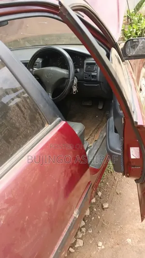 Toyota Corolla 1998 Maroon