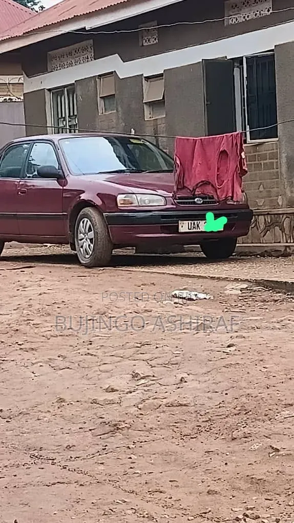 Toyota Corolla 1998 Maroon