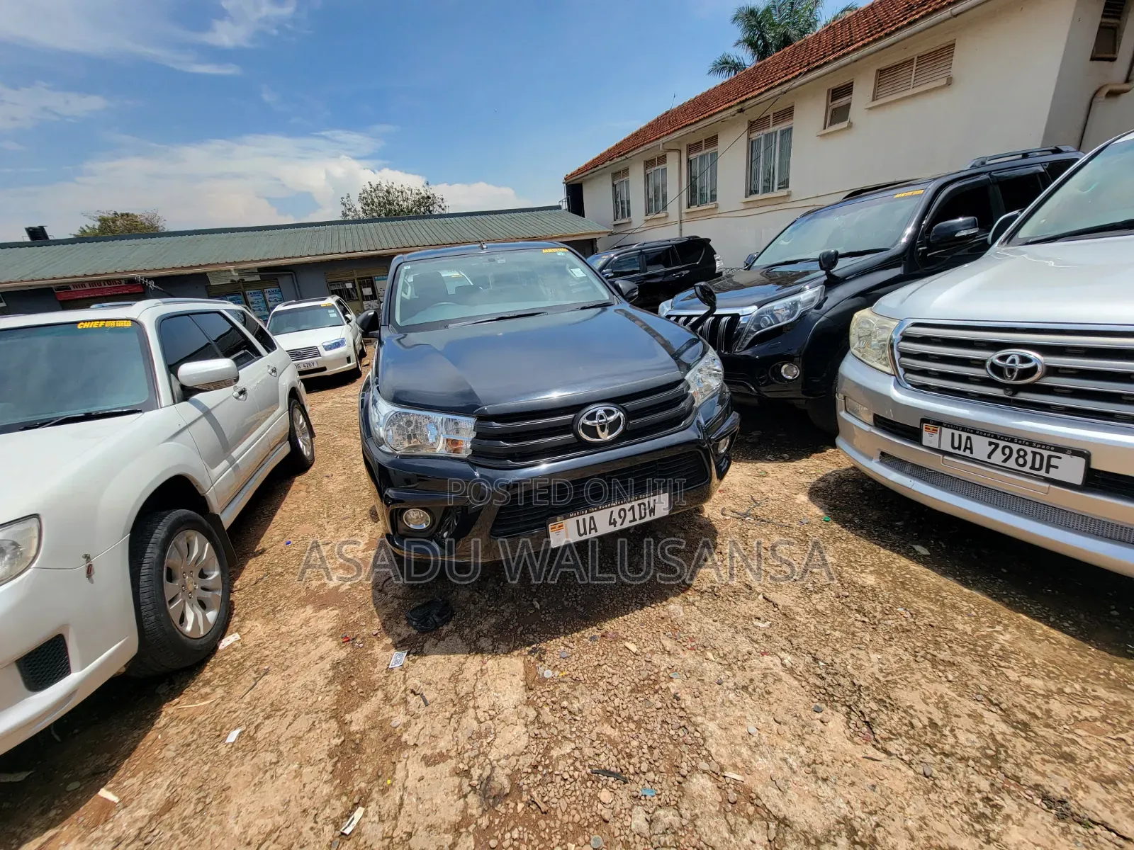 Toyota Hilux 2019 Black