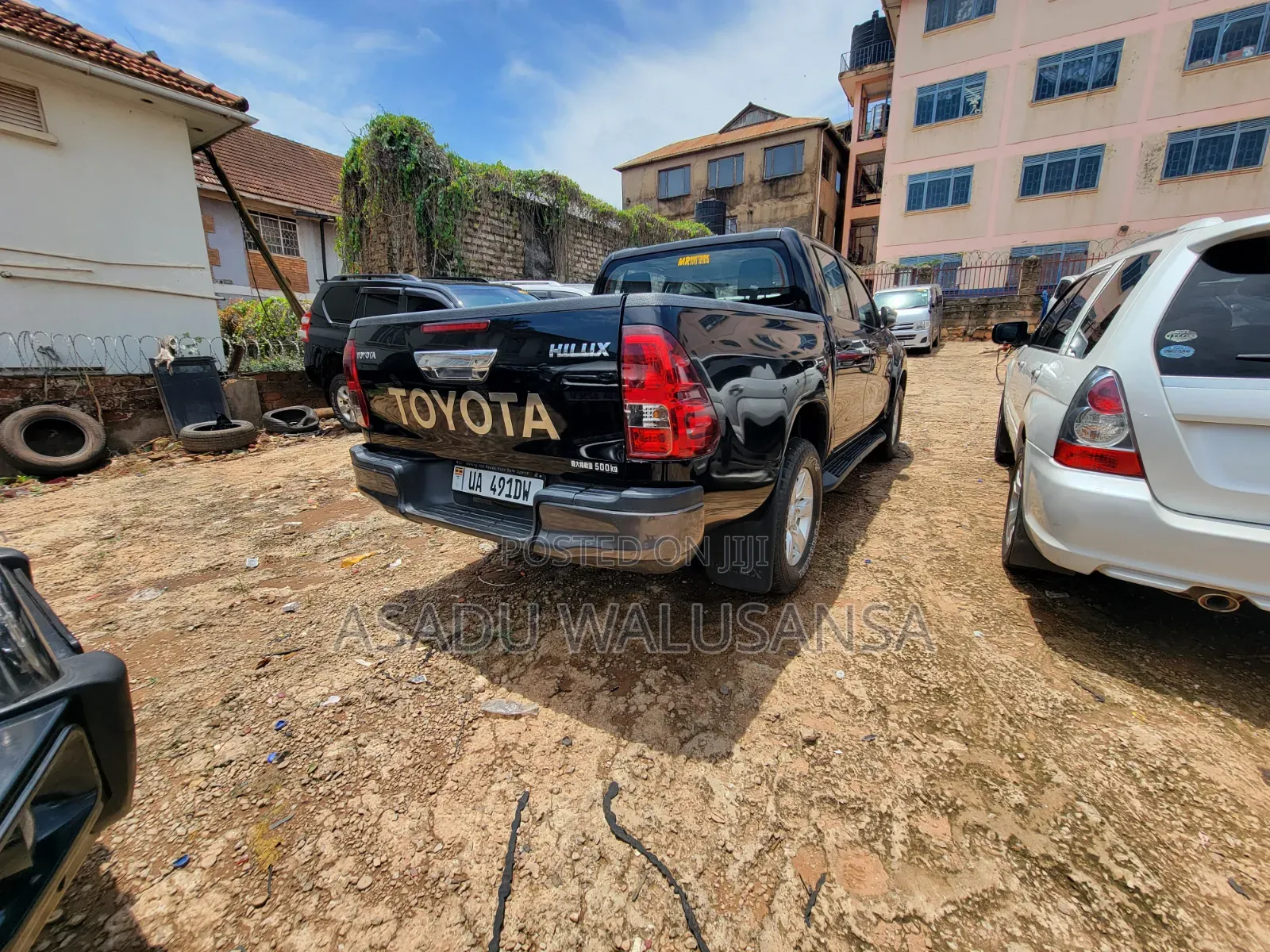 Toyota Hilux 2019 Black