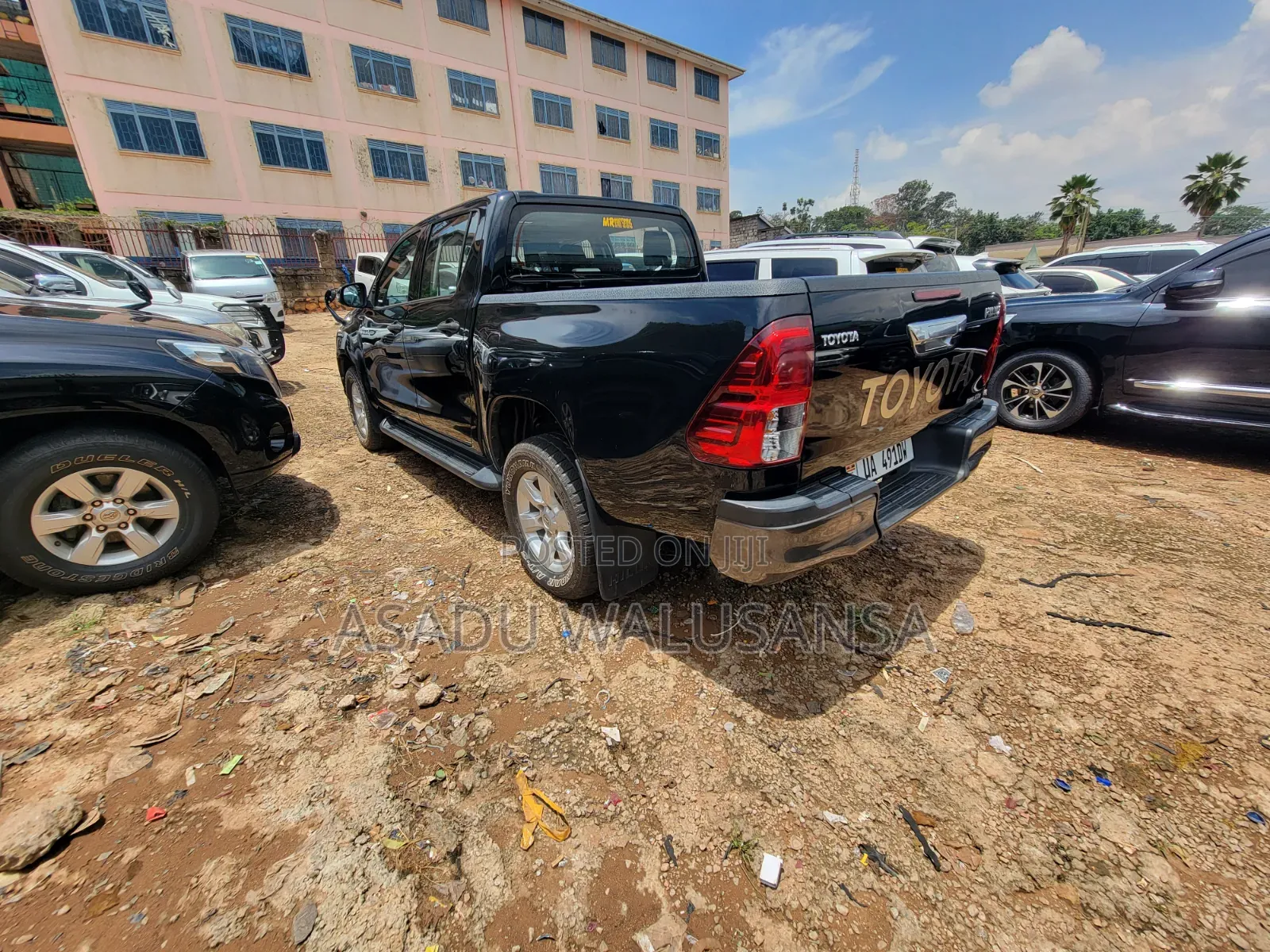 Toyota Hilux 2019 Black